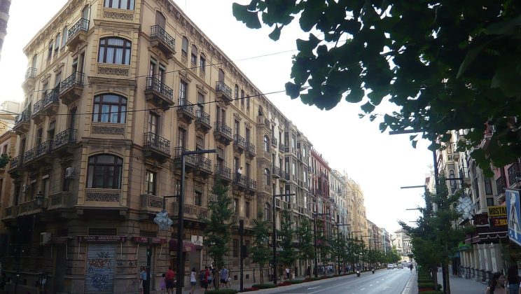 La controversia de los semáforos LGBTI en Granada